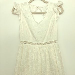 White lace dress size XS